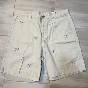 Men’s lacrosse shorts by vineyard vines.